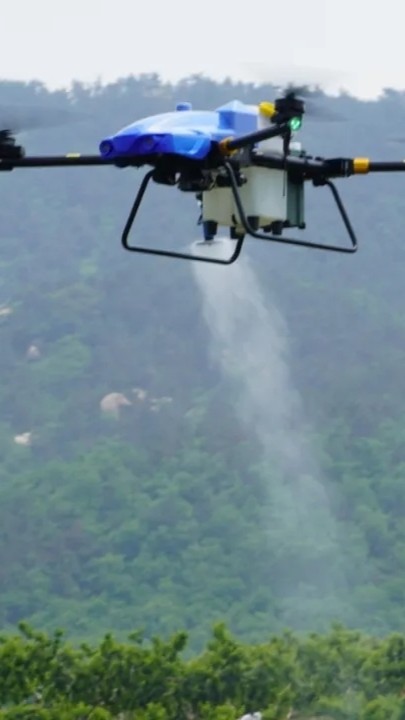 飞机飞在天空中

AI 生成的内容可能不正确。