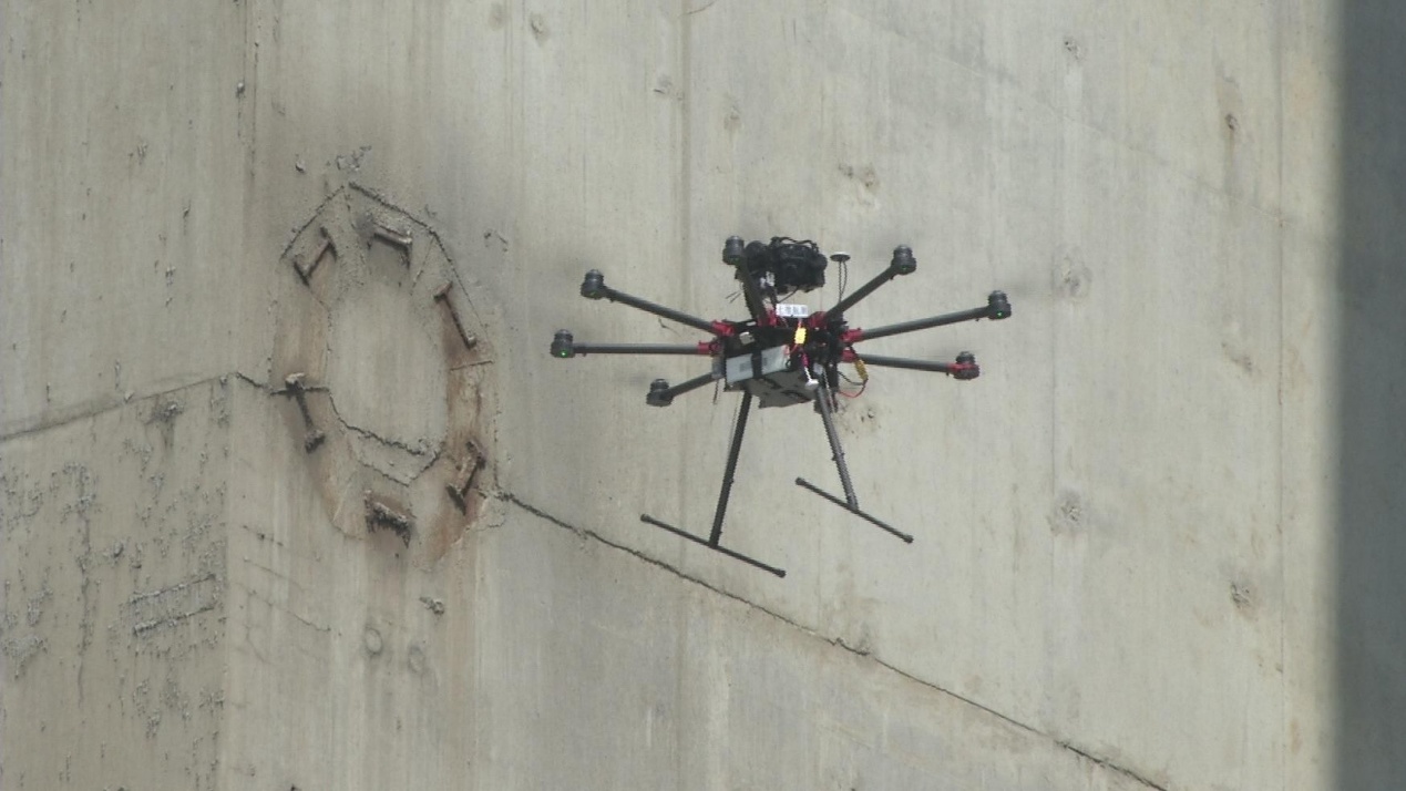 图片包含 建筑, 旧, 脏, 小

AI 生成的内容可能不正确。