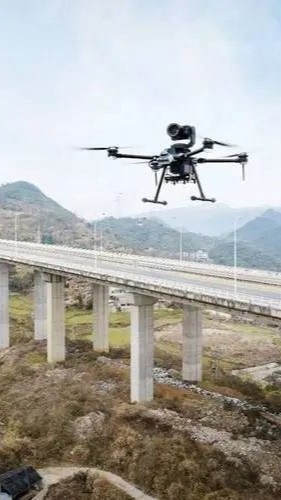 山上的轨道上

AI 生成的内容可能不正确。