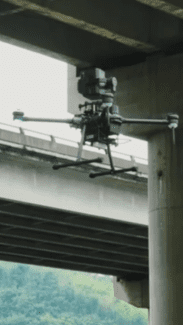 图片包含 建筑, 窗户, 大, 桥

AI 生成的内容可能不正确。